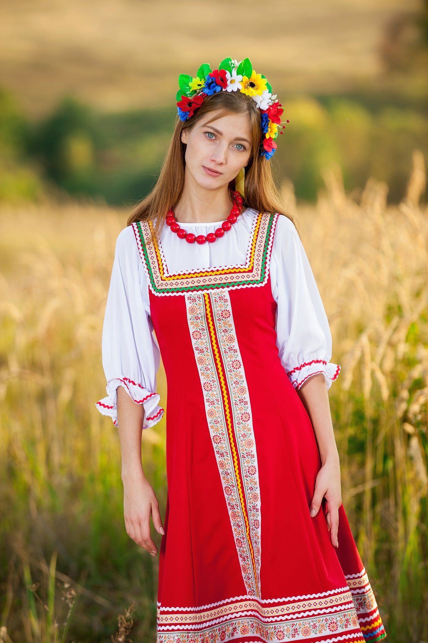 Women in Slavic costumes in Miami — step in, relax, and chat live