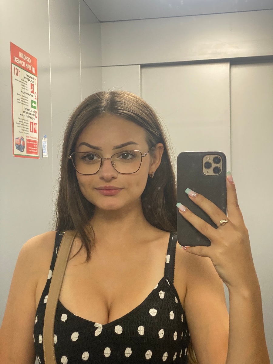 Sexy model Stacy in Miami